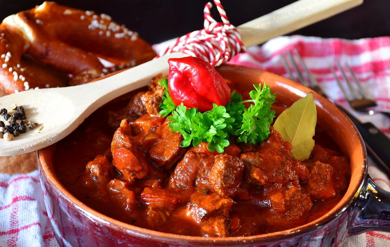 Carne Con Tomate A La Andaluza El Plato Que Est M S Rico En Bocadillo