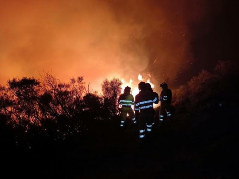 Cantabria Tiene Activos Cuatro Incendios En La Hoz De Santa Luc A