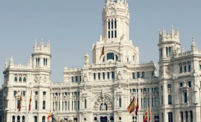 Gafas, colgantes, sortijas o pulseras: el Ayuntamiento de Madrid subasta más de 1.500 objetos perdidos desde 10 euros