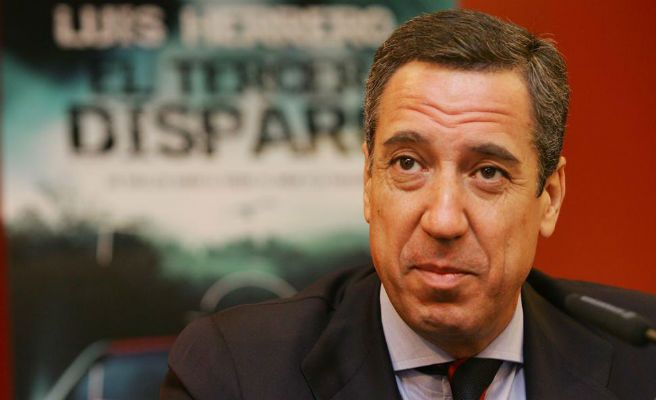 Eduardo Zaplana, ingresado en el Hospital La Fe de Valencia