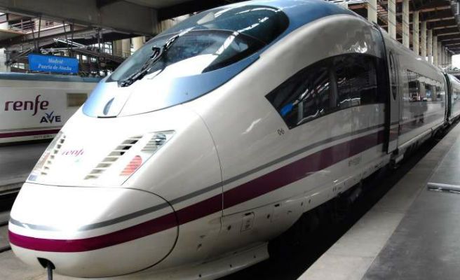 Renfe inicia la compra de hasta 40 locomotoras AVE por 295 millones