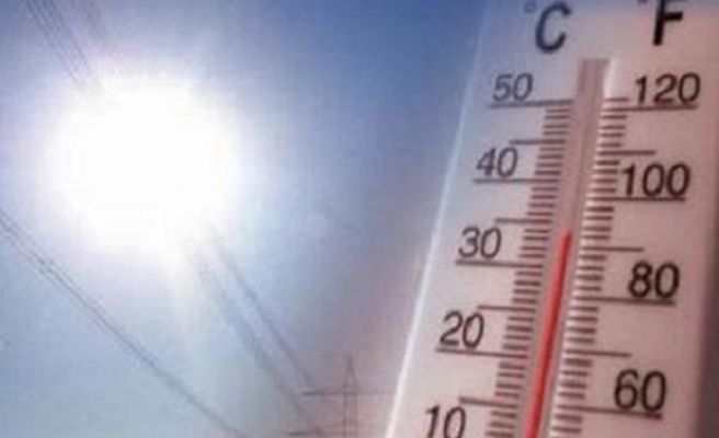 El puente de agosto traerá mucho sol, 35 grados al sur y lluvia sólo en el norte