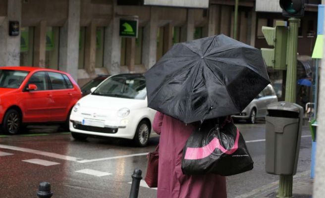 Primavera invernal: viernes de paraguas en toda España con frío y nieve en 18 provincias