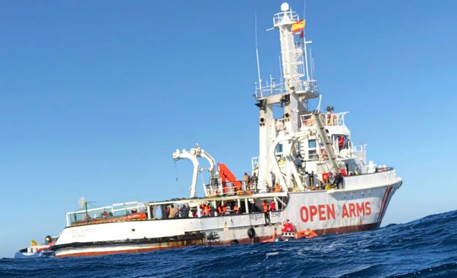 El ‘Open Arms’ llega al puerto de Algeciras