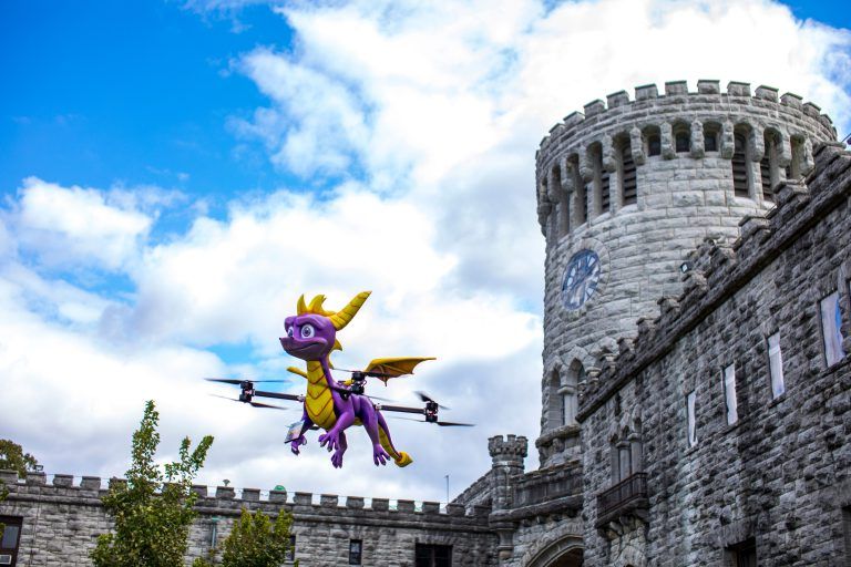 Este es el alucinante dron de Spyro the Dragon