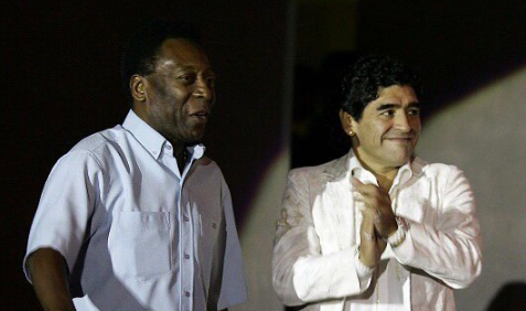 Polémica felicitación de Pelé a Maradona por su cumpleaños