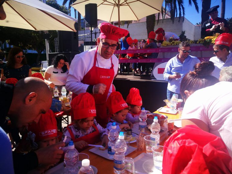 GRAN CANARIA: Los coloridos diseños infantiles invaden la pasarela de Gran Canaria Moda & Amigos en su última jornada