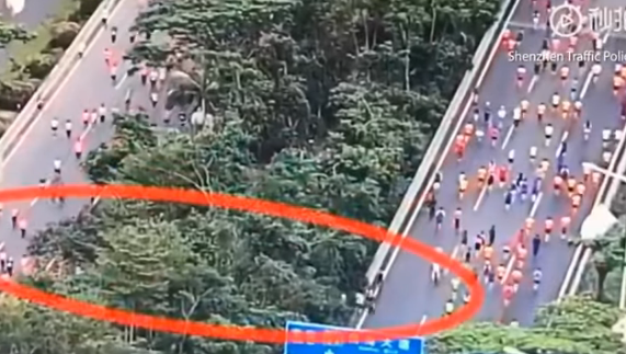 Cazan a 258 corredores del medio maratón de Shenzhen haciendo trampa con una cámara aérea