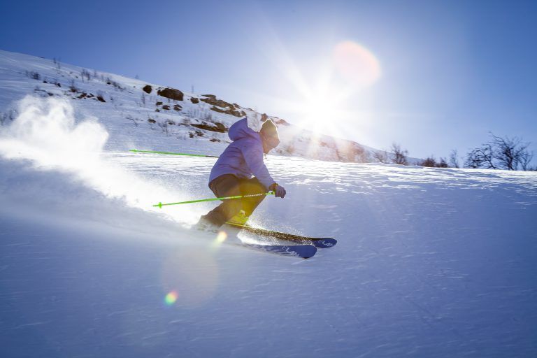 Las estaciones de esquí españolas llegan a Semana Santa con más de 650 kilómetros de nieve