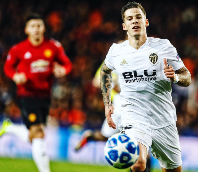 Valencia 2 – 1 Manchester United