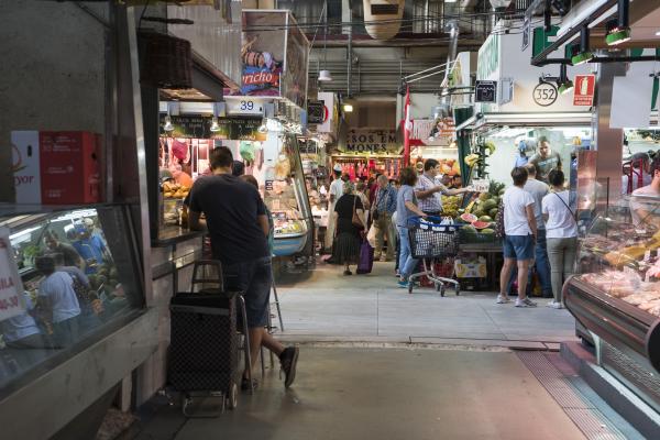 El precio de la merluza sube casi un 80% en lo que va de diciembre