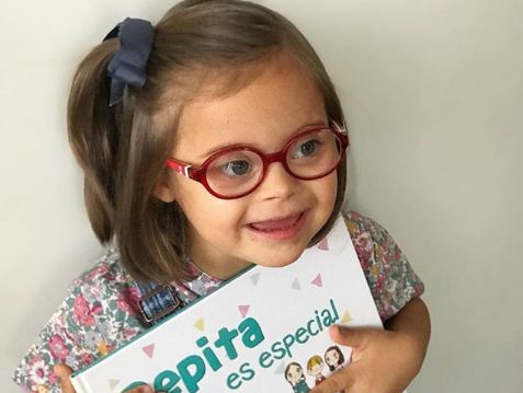 Pepita, la niña de tres años que se ha convertido en estrella de Instagram