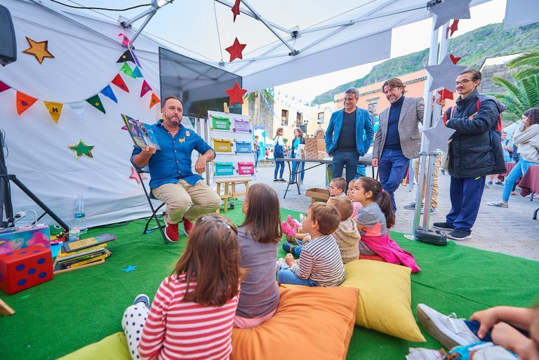 TENERIFE: El Cabildo apuesta por organizar más bienales  de Tenerife Educa tras el éxito de la primera edición