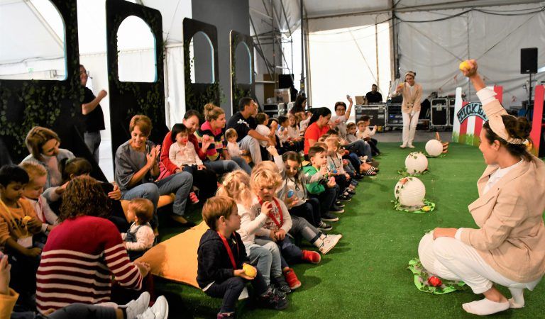 MOGÁN: El alumnado de las escuelas infantiles de Mogán disfruta del teatro interactivo