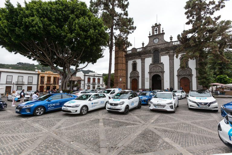 MOTOR: Volkswagen Canarias se vuelca con el primer ElectroTour AUVE