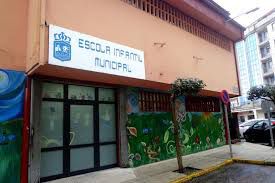 La escuela infantil estrena cubierta en Ponteareas