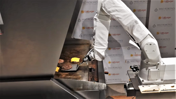 Así es el robot que te hará las hamburguesas en los establecimientos de comida rápida