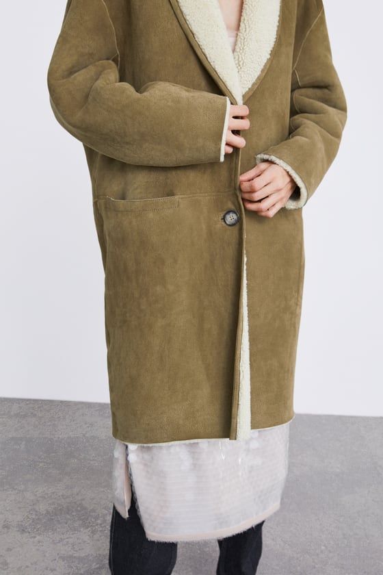 imagen Unidad Reunión Así es el abrigo de Zara que cuesta 500 euros