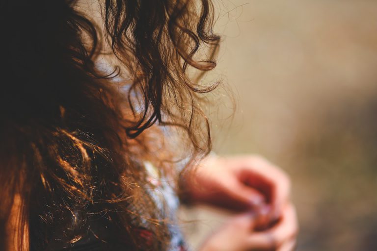 La graciosa respuesta de una niña española en un ejercicio de clase que se ha convertido en viral