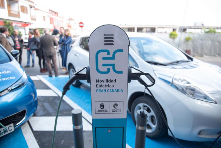 GRAN CANARIA: El Cabildo licita la gestión de los puntos de recarga para vehículos eléctricos de Gran Canaria por 160.000 euros