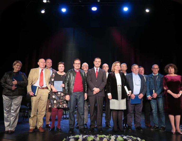 S. Mª DE GUÍA: Santa María de Guía rinde homenaje a sus docentes jubilados agradeciéndoles la enseñanza de calidad con la que han formado a tantas generaciones de guienses