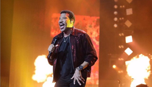 Arrestado el hijo de Lionel Richie tras amenazar con estallar una bomba en el aeropuerto de Heathrow