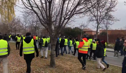 Los taxistas mantienen la huelga en Madrid a la espera de una propuesta del Ayuntamiento y de la Comunidad