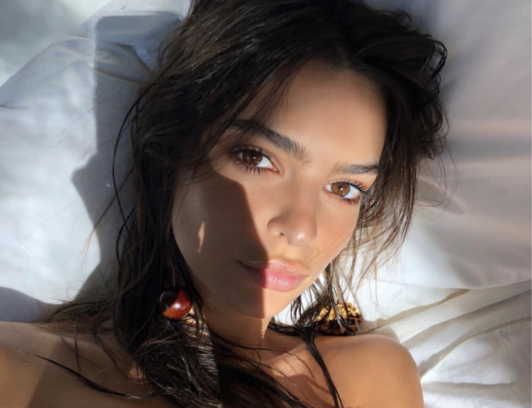 Las fotos más sugerentes de Emily Ratajkowski en Instagram