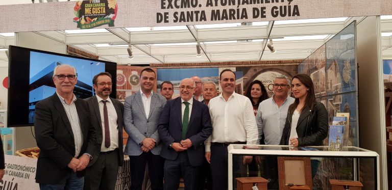 S. Mª. DE GUÍA: El Mercado Agrícola se presentó en la 6ª Feria Gran Canaria me Gusta