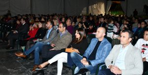 Grupo De Gobierno Local Jonathan Martín Y Asistentes Al Homenaje En La Plaza Pérez Galdós De Arguineguín