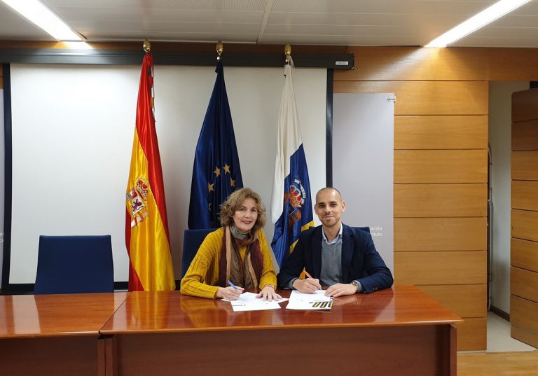 CANARIAS: La ESSSCAN y el Colegio de Fisioterapeutas de Canarias firman un convenio de colaboración en formación sanitaria