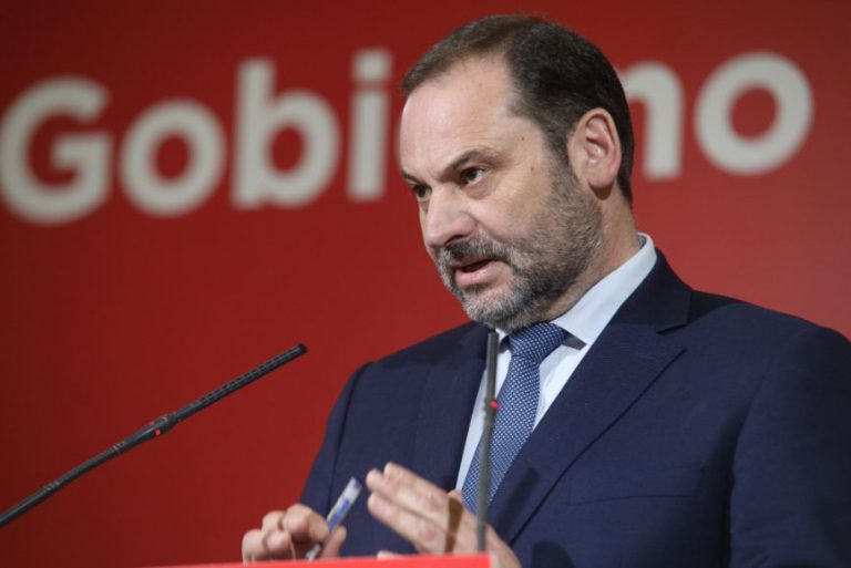 Ábalos carga contra la “debilidad” de Ciudadanos tras la unión en Navarra y las primarias en Castilla y León