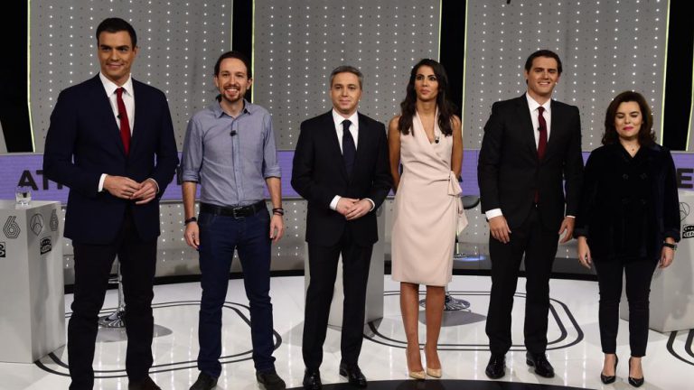 Sánchez, Casado, Rivera, Iglesias y Abascal estudian enfrentarse en un debate electoral a cinco