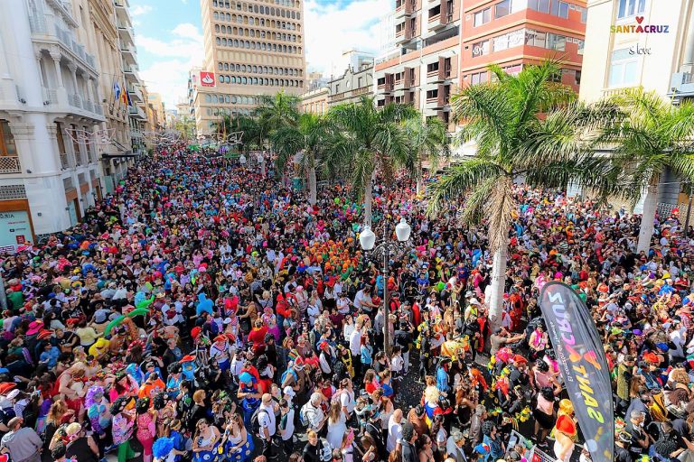 S. C. DE TENERIFE: Santa Cruz despedirá su Carnaval con el anuncio del tema de la próxima edición