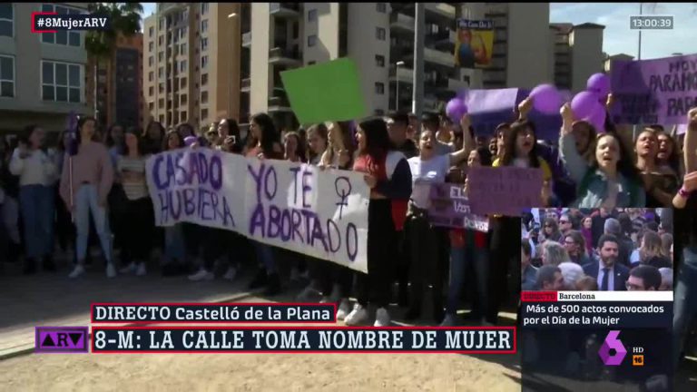 «Casado, yo te hubiera abortado»: el indignante lema de una concentración de estudiantes en Castellón