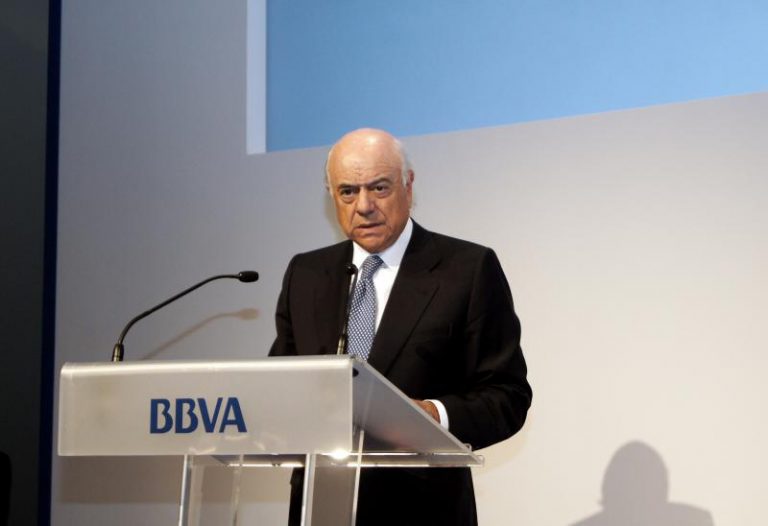 Francisco González deja temporalmente sus cargos en BBVA mientras finalizan las investigaciones sobre el escándalo de las escuchas