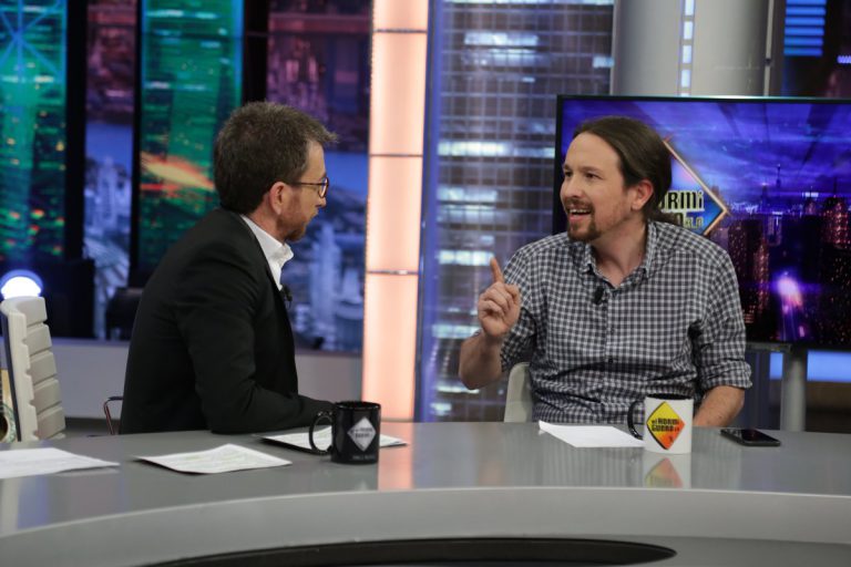 El ‘zasca’ por su casoplón,  Errejón, y los pactos centran la visita de Pablo Iglesias en ‘El Hormiguero’