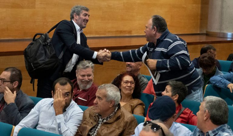 CANARIAS: Fernando Clavijo reconoce el “enorme valor de servicio público” del sector del taxi en las Islas