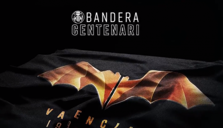 Batman denuncia al Valencia FC por utilizar su logo en el escudo del centenario