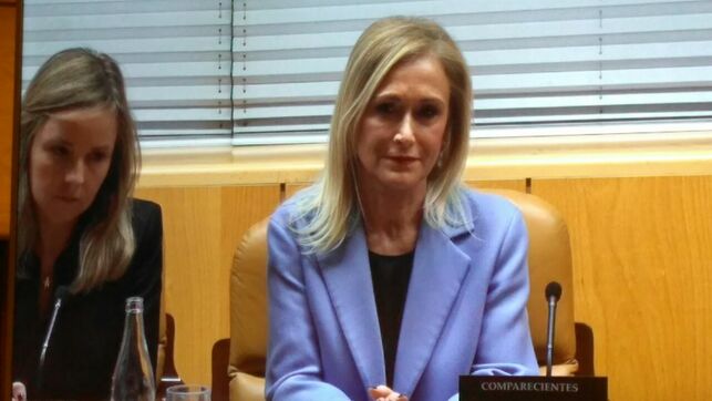 Cifuentes se niega a declarar sobre su máster en la comisión de investigación de la Asamblea de Madrid