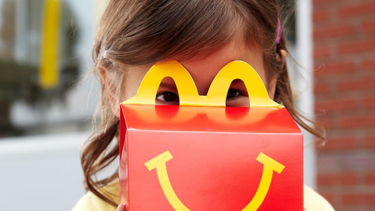 McDonald’s se plantea retirar el juguete del ‘Happy Meal’ y sustituirlo por este otro presente