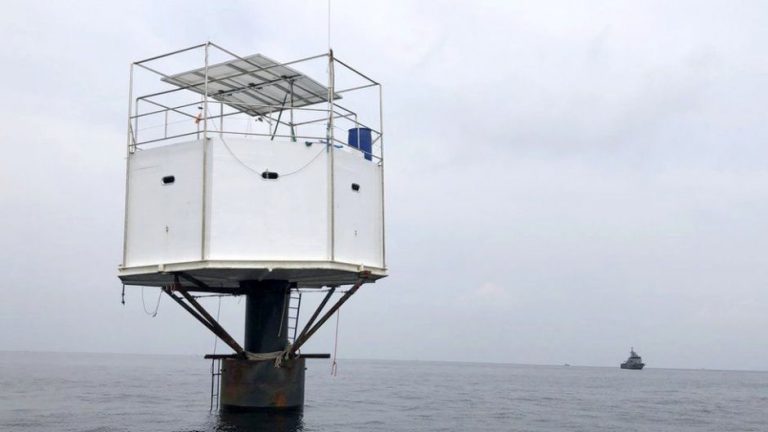 Una pareja se enfrena a la pena de muerte por haber construido una casa en el mar