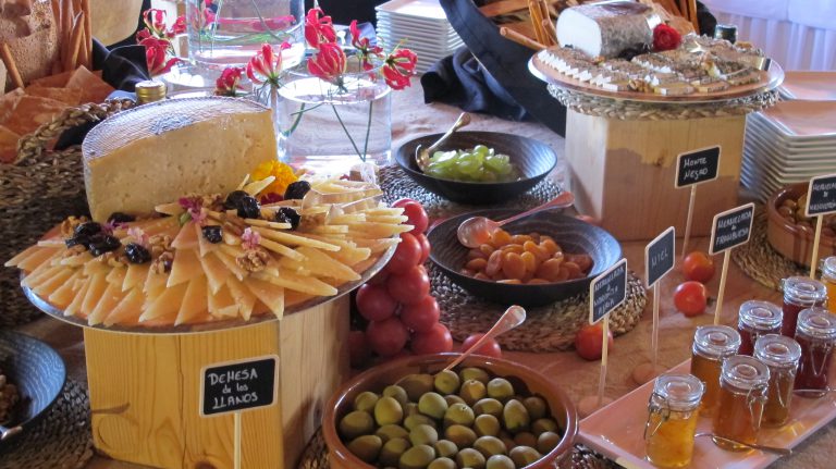 La propuesta perfecta para pasar el día de la madre: un elegante brunch familiar con actividades para niños