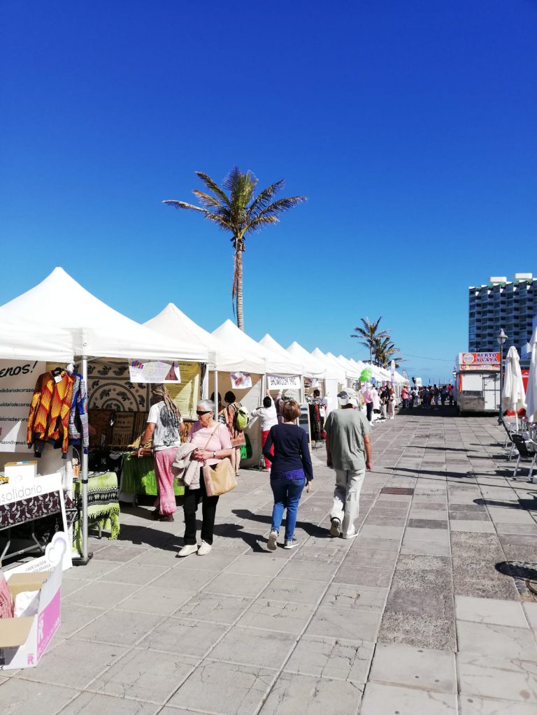 LA LAGUNA: Notable afluencia de público en la Fiesta de la Primavera en Punta del Hidalgo