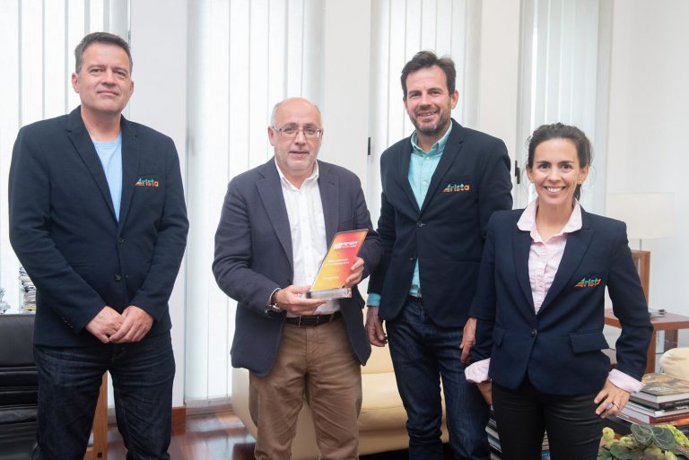 GRAN CANARIA:La Transgrancanaria presenta el Premio a la Mejor Organización de carrera de montaña otorgado por la Federación Española de Atletismo