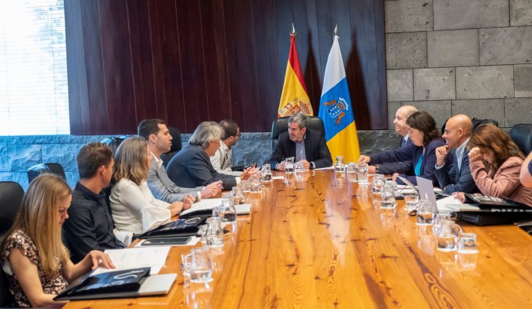 Fernando Clavijo: “Canarias seguirá impulsando acciones efectivas para convertirse en una plataforma mundial de ensayo contra el cambio climático