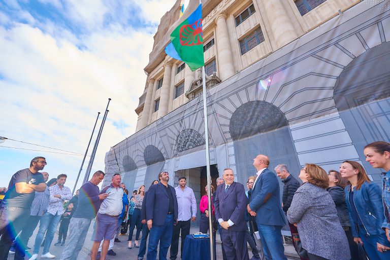 TENERIFE: El Cabildo acoge la celebración del Día internacional del pueblo gitano