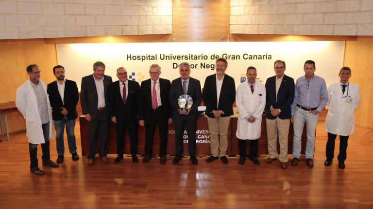 El Hospital Dr. Negrín congrega a cardiólogos y coordinadores de Trasplantes para analizar la situación de la insuficiencia cardíaca avanzada en Canarias