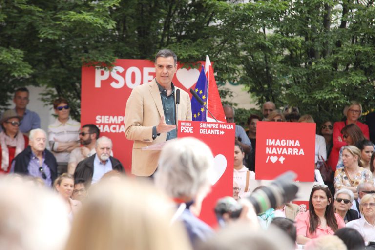 Sánchez crítica a los independentistas que vetan al PSC porque representa el amor y el compromiso para España y Cataluña»