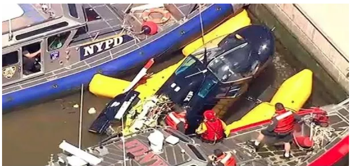 Espectacular accidente de un helicóptero que se precipitó contra el río Hudson de Nueva York